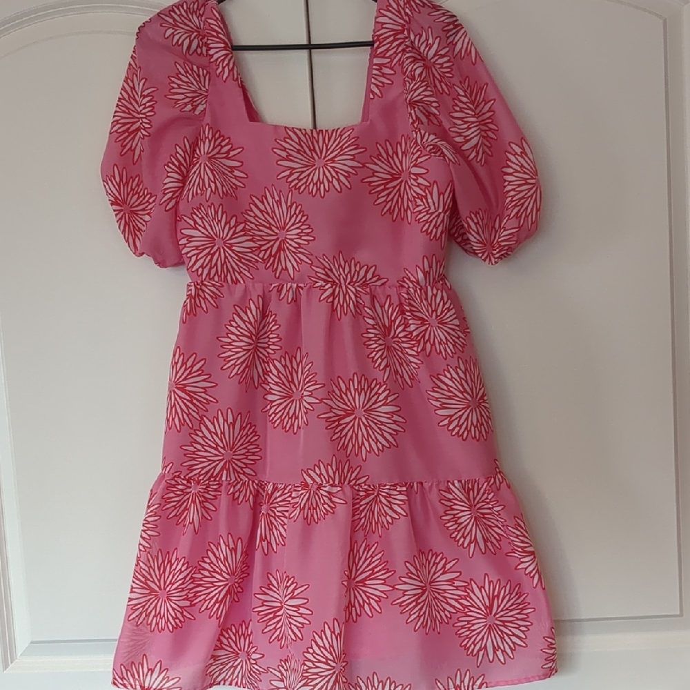 Jay Marie Short large Floral Sleeved Dress